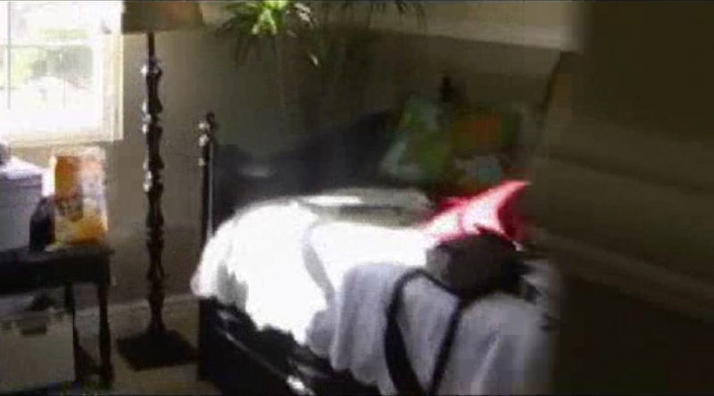 File:0099-Brees House - futon.jpg