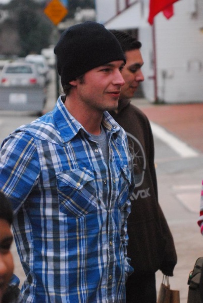 File:SF Jackson Thoughtful.jpg