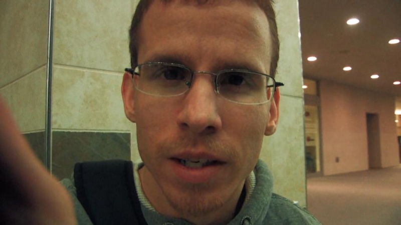 File:Outbreak041-WhoToTrust.jpg