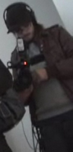 File:KM128-PatriciasCameraMan4.jpg